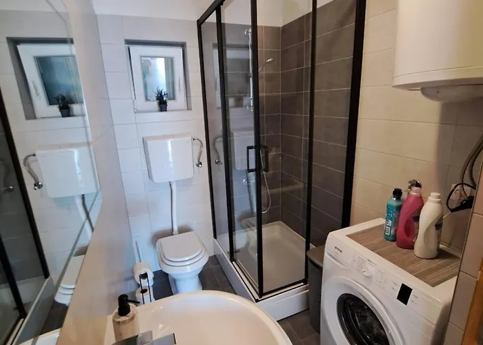Leon Apartamento Omiš